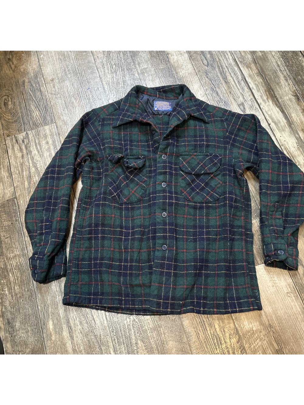 Vintage Pendleton Board Shirt Loop Collar Flap Pockets Plaid Wool 60's 70's Sz L